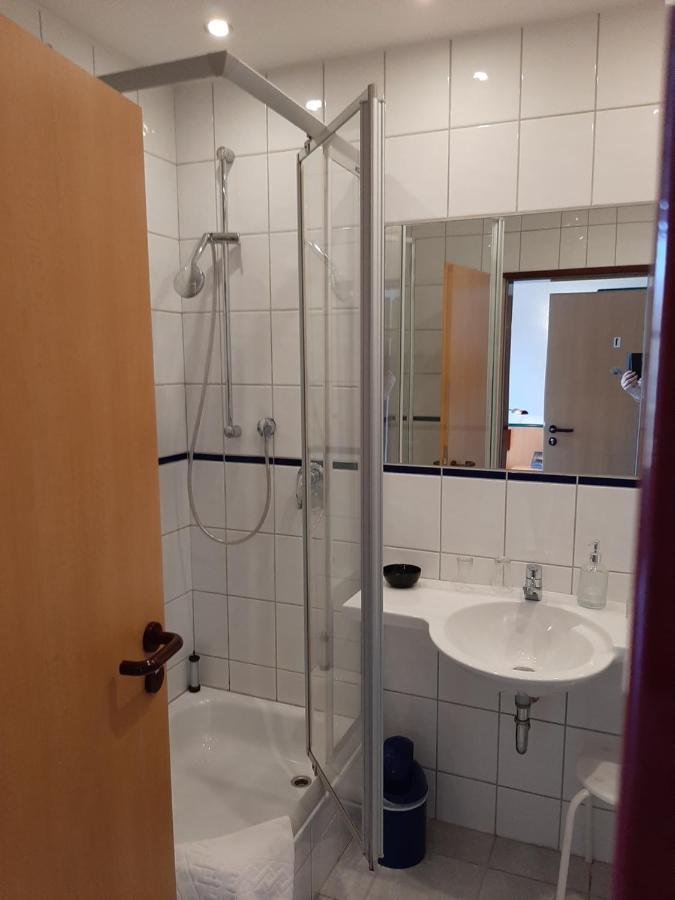 Hotel & Restaurant Eichholz Kassel Bagian luar foto